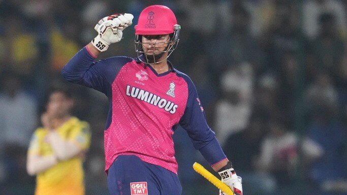 Abhinav Mukund in respect for Suryavanshi 6 affected bravery: hits 80-90 m six at 14