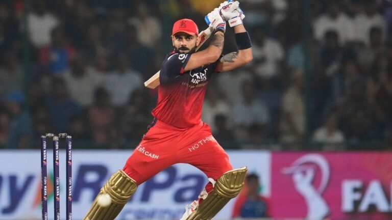 Virat Kohli explains after he liked the photo of the Instagram actress, he blames the algorithm