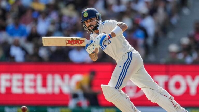 Why did you retire? Watch the fan to break the heart of the heart confronts the virat kohli at the airport