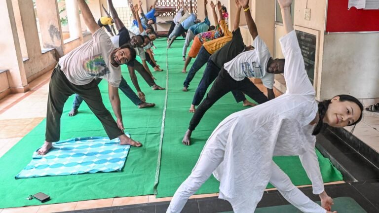 PM Modi is likely to take part in a photo shoot with foreign students on yoga day