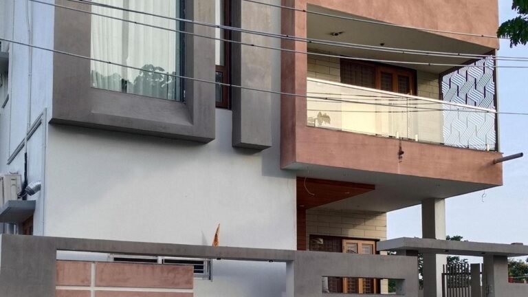 Lokayukta attacks more real estate associated with two officers over disproportionate assets
