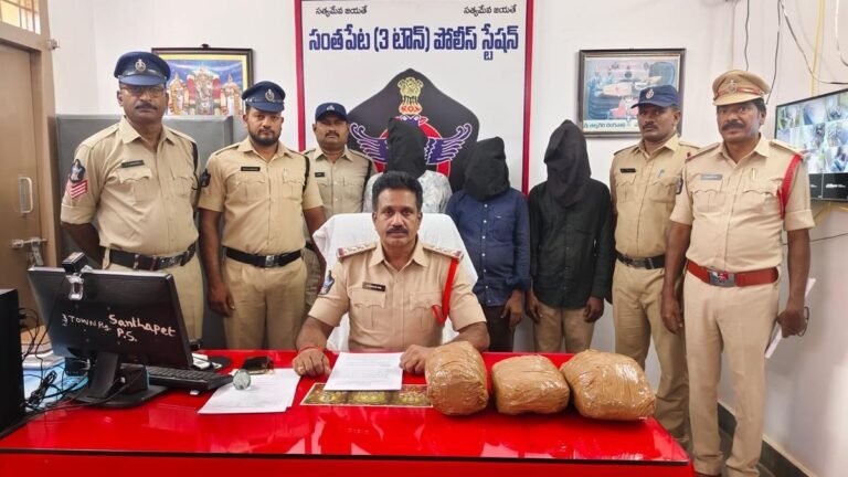 Six drug pedles held in separate cases, 6.5 kg of Ganja was confiscated in Nelore