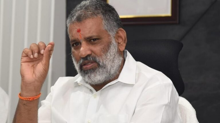Andhra Pradesh Liquor Scam: Yysrp leader Cheviredy Bhaskar Reddy stopped at Bengalur Airport after the notice of the prospect