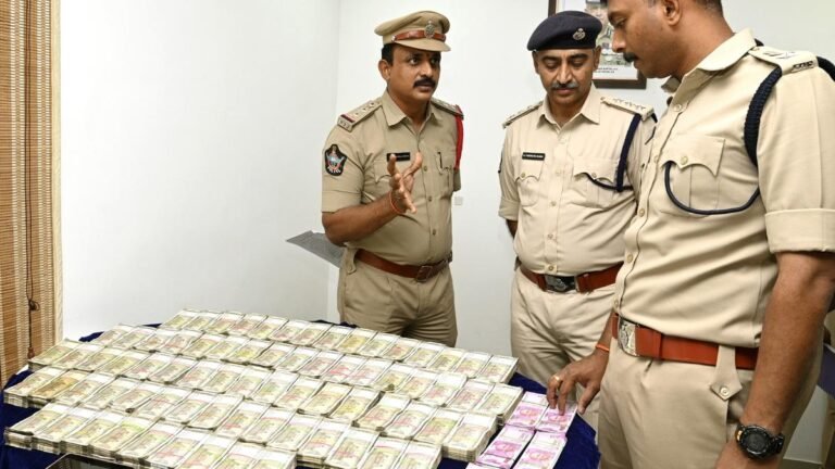 Currency fraud gang arrested in sullurpette