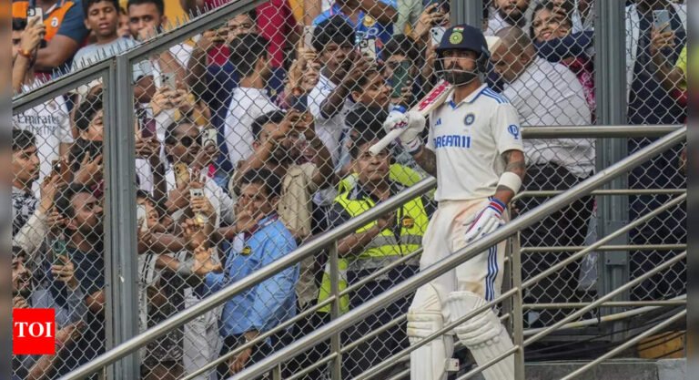 “Listened to his heart”: AB de Villiers reveals why Virt Kohli left the test cricket | Cricket messages – Times of India