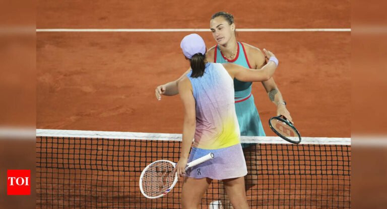 French Open 2025: Aryna Sabalenka ends the winning strip Iga Swiatleka, reaches the first finals of Roland Garros | Tennis messages – Times of India