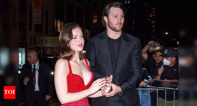 Queen of Buffalo Hailee Steinfeld finally shares an exclusive wedding photo with Josh Allen and reveals beautiful rings | NFL News – Times of India
