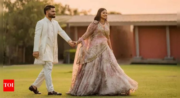 Watch: See Singh and Priya Saroj’s Grand Angagement Clateremonies in Lucknow | Cricket messages – Times of India