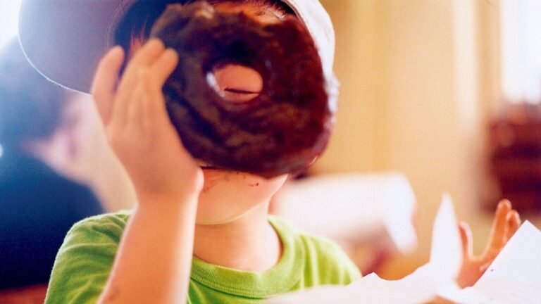 National Donut Day 2025: offers, shops and freebies if you have a sweet tooth | The news today