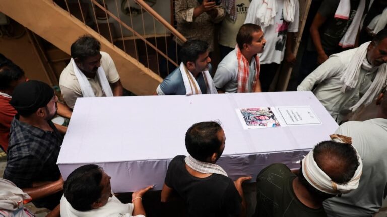 AHMEDABAD AIR INDIA ARREST CAN: 2111 bodies identified by DNA tests and 189 bodies passed to relatives