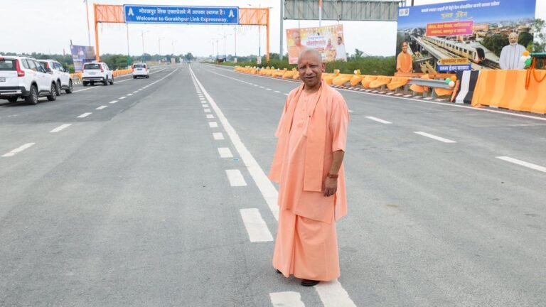 Up cm inaugurates 91.35 km long Gorakhpur Link Expressway