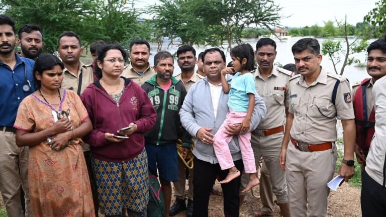 Man dead, another disappears in heavy rain in the Dharwad district