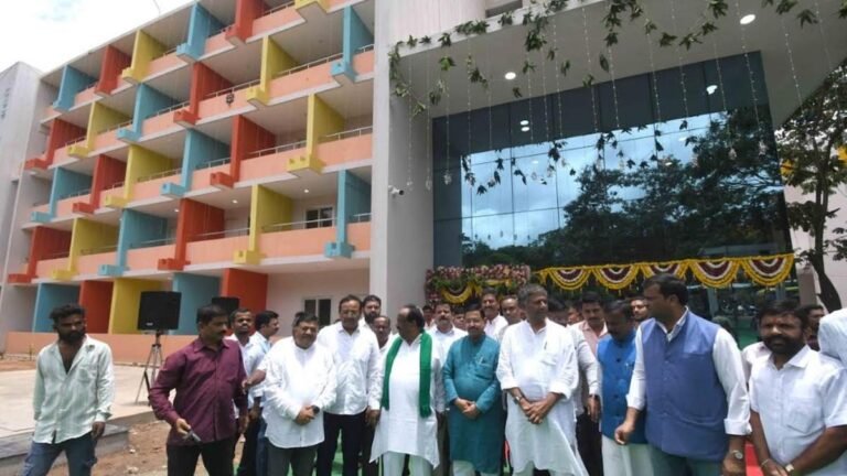 Integrated hostel with 1,000 income inaugurated in Dharwad