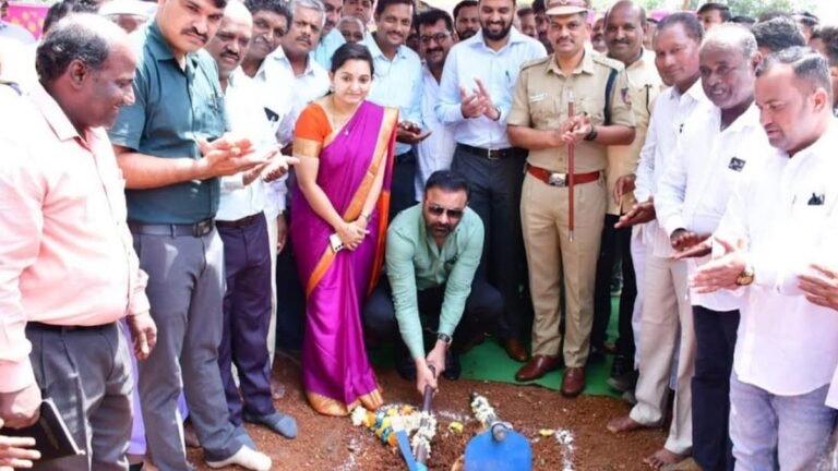 Lad promises a comprehensive development atnavar taluk