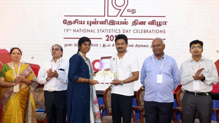 DMK government open on statistics and data: representative of the main minister