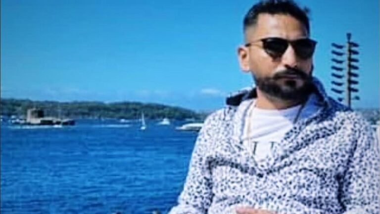 A man in India-Origin dies days after the Australian police reportedly knelt on his neck