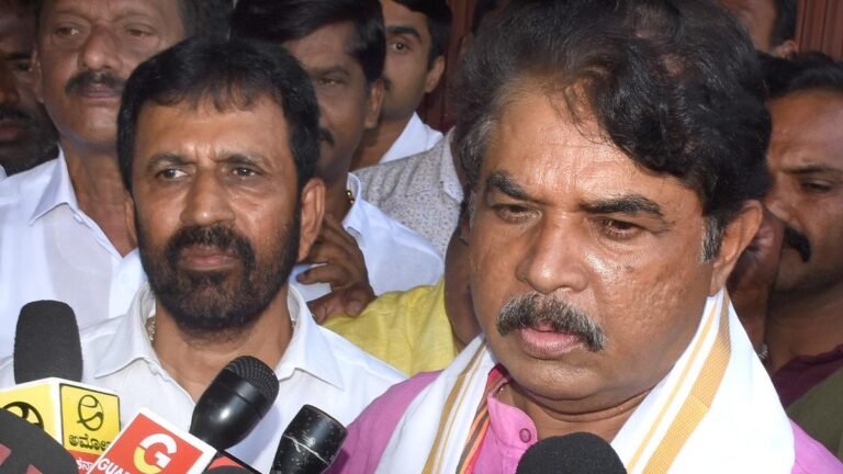 No change in BJP BJP leadership: Ashok