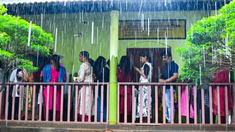 More than 1.7 Lakh voting in Nilambur Bea