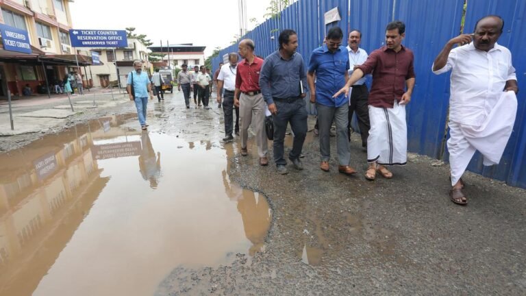 MP expresses concern over the “slow progress” of the work of Ernakulam Junction Redevelopment