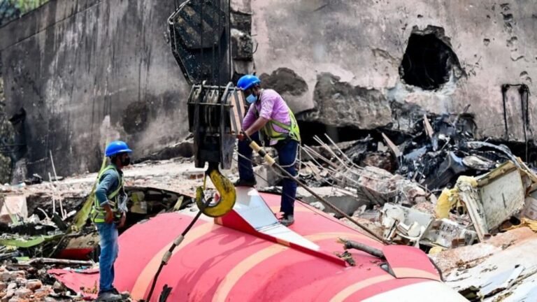Air India Flying Crash: Moments before Ahmedabad tragedy, the pilot gave the last message. Here’s what he said Tech Word News