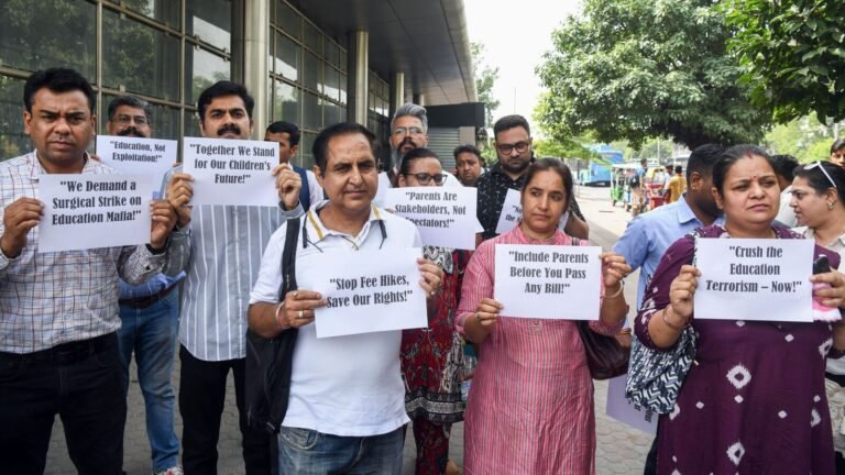 Delhi Cabinet approves the regulation of school fees to be sent to the president The news today