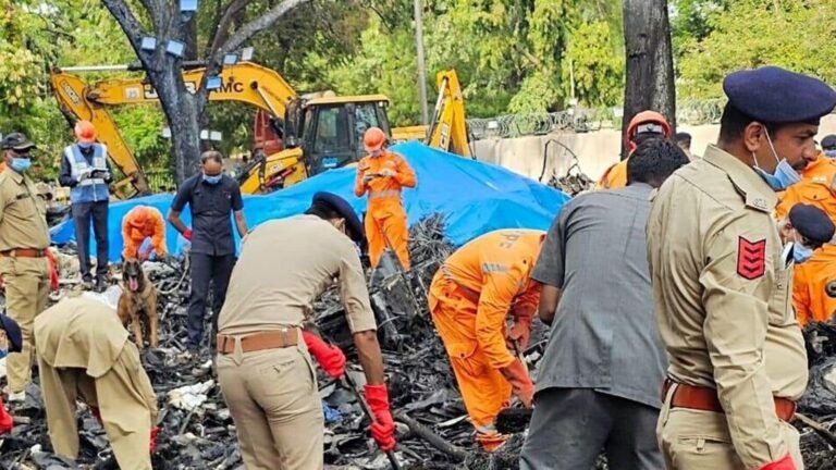Air India Ahmedabad Crash: Rescuers took the heat with “oxygen masks, wet clothes” to lift bodies, reveal SDRF-ASP | Tech Word News