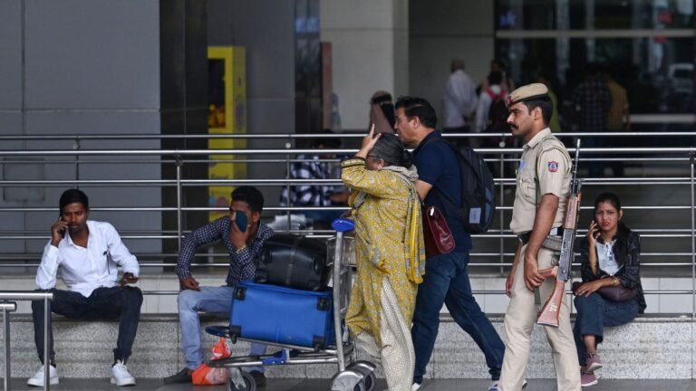 The parliamentary panel summones civil aviation secretary, Boeing officials from security fears | Tech Word News
