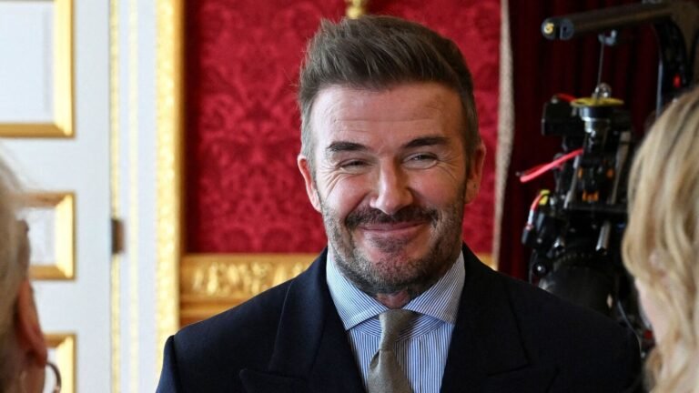 David Beckham tries to accept his son Brooklyn before the day of his father? Family Feud takes U-Turn after the Knighthood price Tech Word News