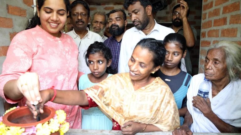 Thiruvananthapuram Corporation Shifts Family found that she lives in a dilapidated house to the apartment
