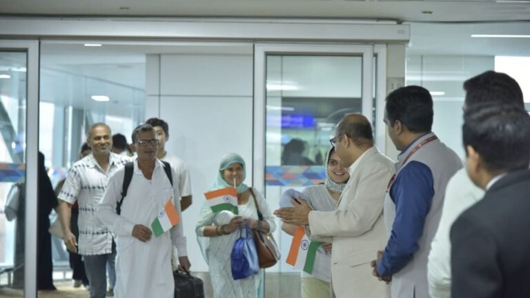 Israel-iran conflict: A flight bearing 310 Indians from Iranian countries in Nový Delhi, so far 827 evacuated | Tech Word News