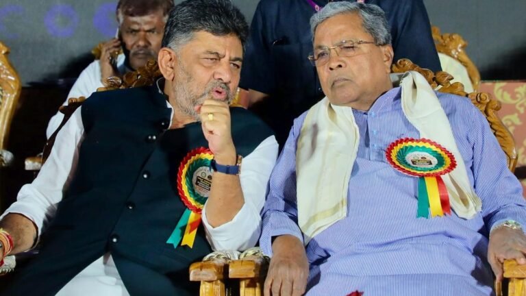 Rumblings in Congress: Is it political attitudes from Siddaramaiaha’s loyalists to negotiate with the high command of the party?