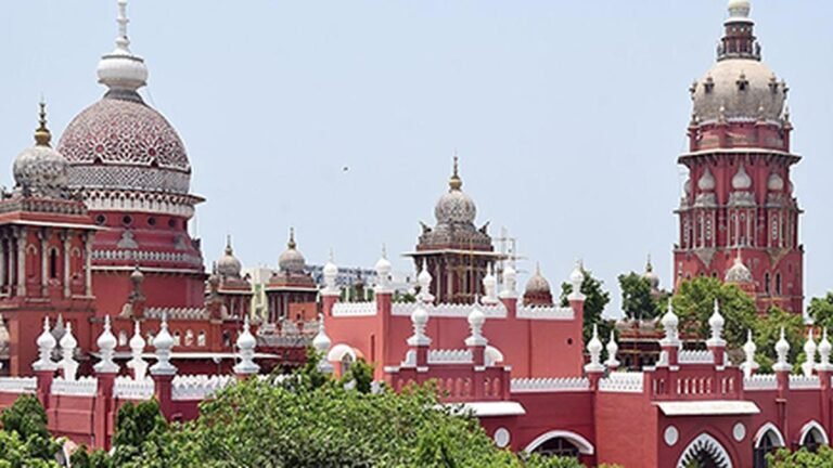 Mother cannot look for abolition of gift list made by father or vice versa, Madras High Court rules