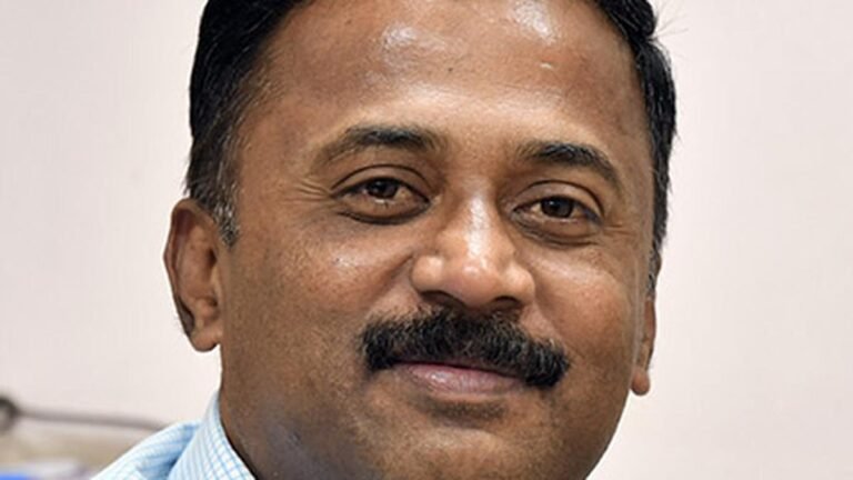 Rope in gram Panchayat members, census officials in Karntaka: Congress MLC