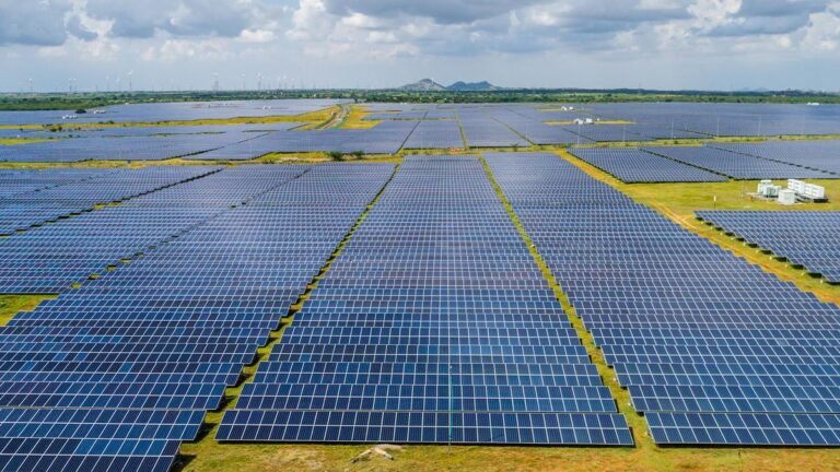 Credits hovering an offer for Bess in Pavagada solar park