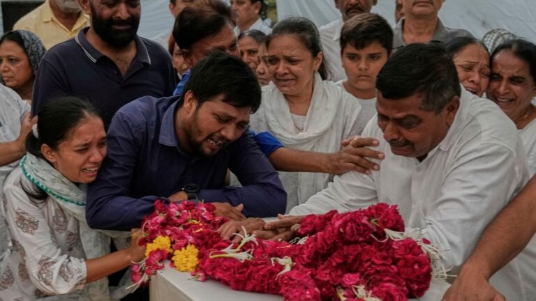 Ahmedabad aircraft crash: Second black cabinet with recovered from the web confirms PMO | Tech Word News