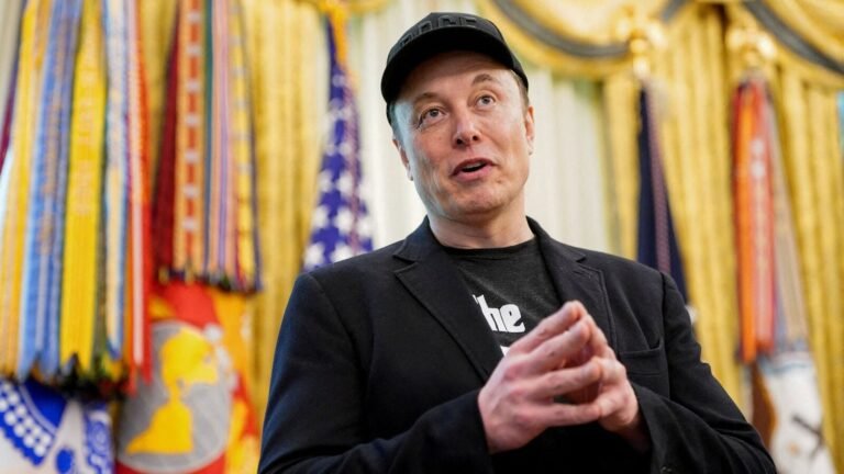 Elon Musk Birthday: Shivon Zilis wants CEO SpaceX with a cute Instagram post Check here Tech Word News