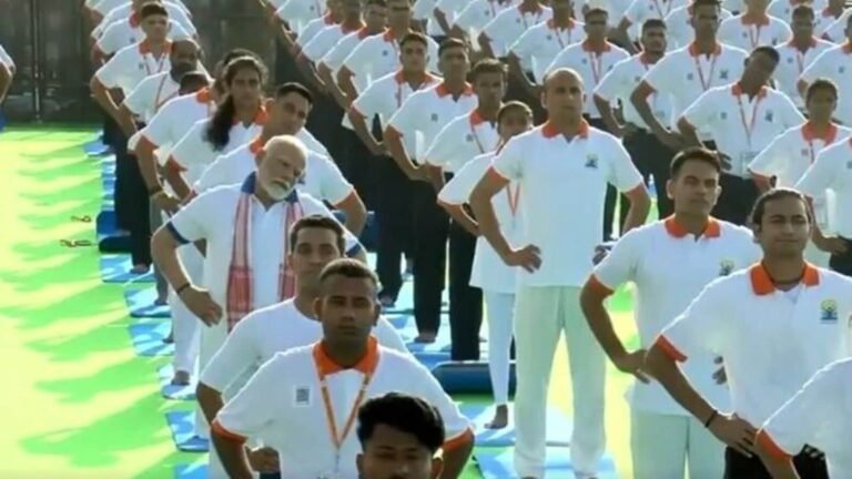 International Yoga Day 2025 Live: PM Modi says yoga keeps the key to world level as global conflicts grow | Tech Word News