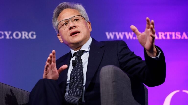 After AI, NVIDIA CEO Jensen Huang in this technological sector “Multitrillion-Dolar”. Details here Tech Word News