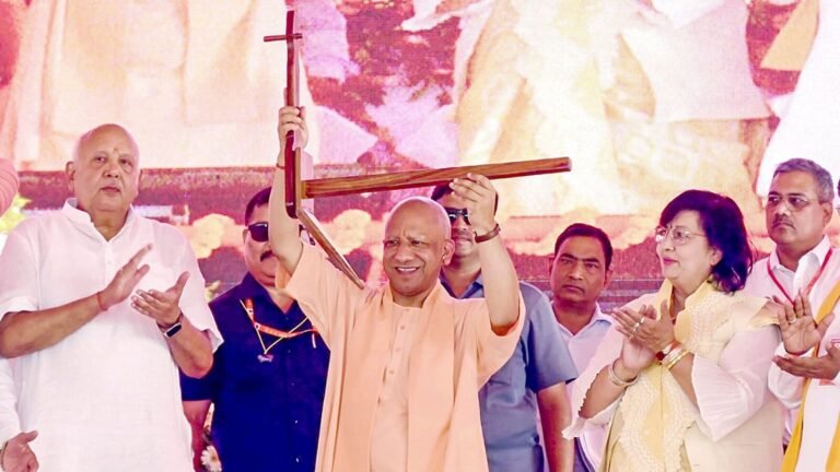 Explosives used without warning against Visiting Bahraich Yogi Adityanath. BJP MLA FLAGS “Serious Safety Slip” | The news today