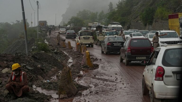 IMD releases Red Alert for 10 Himachal Pradesh districts after heavy rains, Shimla-Kalka railway line closed after drain | Tech Word News