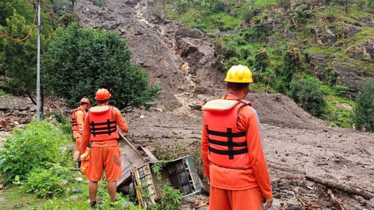 Uttarakhand Rains: Yamunotri National Highway Blocked, IMD problems “red warning” in Himachal Pradesh; Check for details Tech Word News