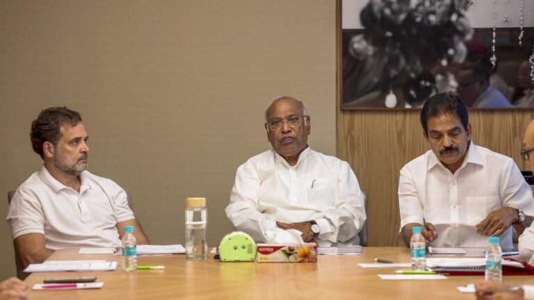 After gaining roles in digital format, he meets the election commission: Congress