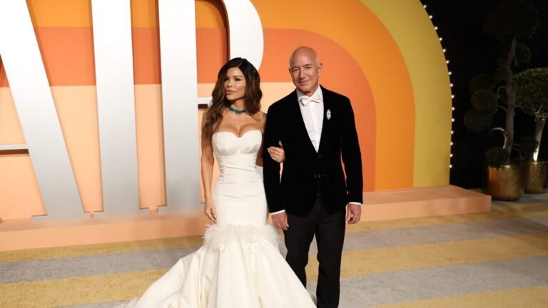 Jeff Bezos-Lauren Sanchez Wedding in Venice Sparks Local Fury and Protest, here’s the reason | Tech Word News