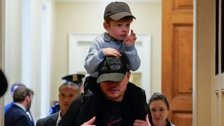 Elon Musk warns against the collapse of the population as a result of declining birth rates: “They have 3 children to replace …” | Tech Word News
