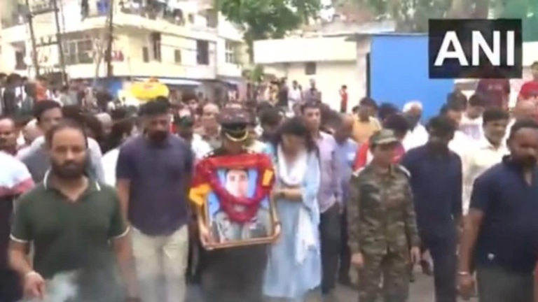 Helicopter accident Uttarakhand: Colonel Rajveer Singh Chauhana in retirement, which offers a tear farewell to his husband | Watch | Tech Word News