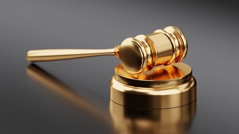 Why are Indian law firms in dispute hiring madness
