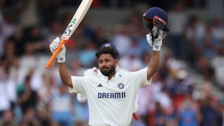 Rishabh Pant plays the game Beautiful: Ravi Shastri praises Leeds Hundreds