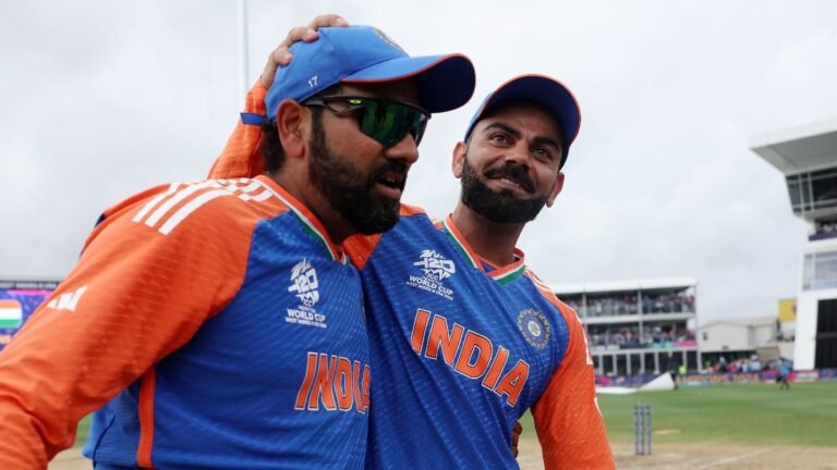 I panicked: Rohit about how virat calmed the dressing room in the World Cup final of the T20