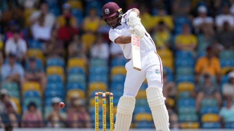 Roston Chase demands a punishment for referees after questionable calls in 1. Test
