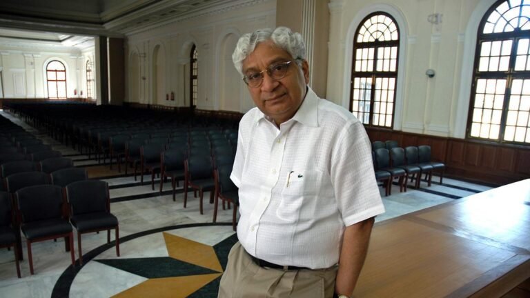In India there is a quiet and visible crisis in India that runs deep: Deepak Nayyar